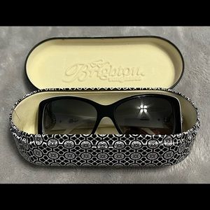 Brighton Twinkle Sunglasses with Tin